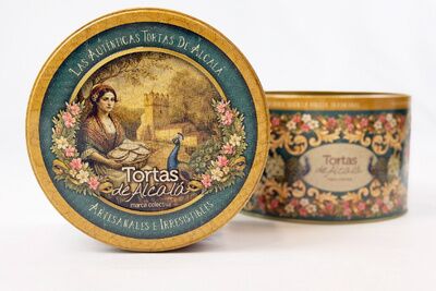 La Asociación de Productores de Tortas de Alcalá reconoce los 50 años de la familia Cabreja Montero en La Centenaria